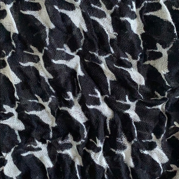 Black ballerina scarf - Picture 2 of 2